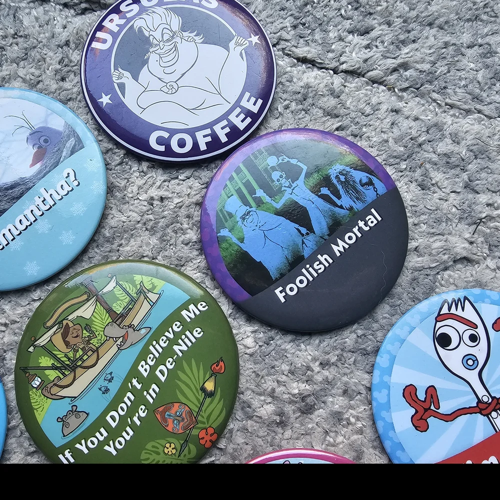 Colorful Disney Character Button Set - Picture 3 of 3